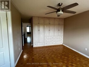 7315 Lowville Heights in Mississauga, ON - Building Photo - Building Photo