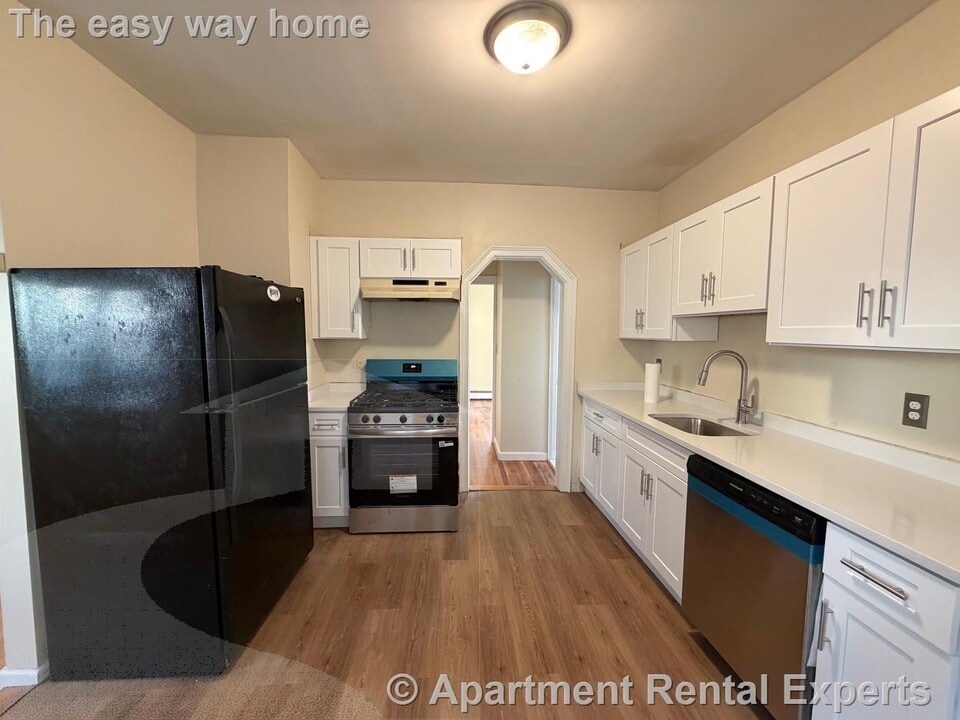 71 Winchester St in Medford, MA - Building Photo