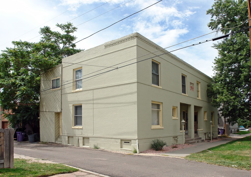 5th Avenue Flats in Denver, CO - Building Photo