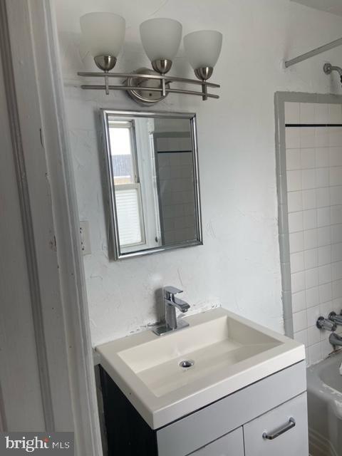 429 Bridge St-Unit -3RD FLOOR REAR in New Cumberland, PA - Building Photo - Building Photo