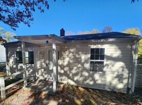 1641 Lincoln St in Petersburg, VA - Building Photo