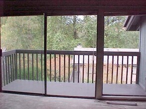 7720 SW Barnes Rd in Portland, OR - Building Photo - Building Photo