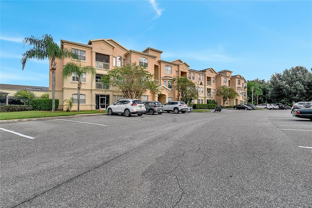617 Terrace Ridge Cir in Davenport, FL - Building Photo