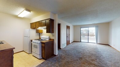 3500 Grand Ave in Ames, IA - Building Photo - Interior Photo