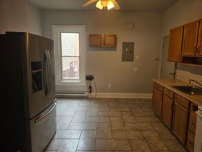817 Linden St in Allentown, PA - Building Photo - Building Photo