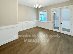 8081 W Brooks Dr in Boise, ID - Building Photo - Building Photo