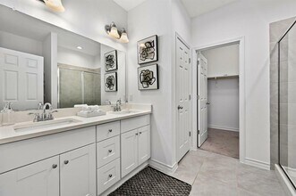 5400 Golden Canary Ln in Austin, TX - Building Photo - Building Photo