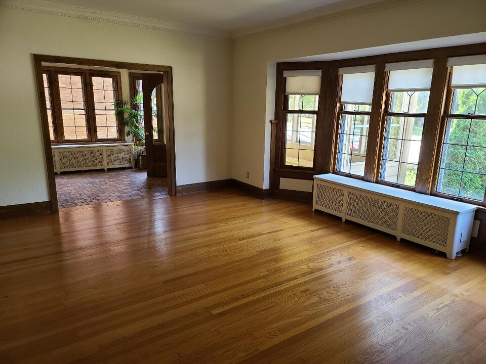 3474 N Downer Ave in Milwaukee, WI - Building Photo
