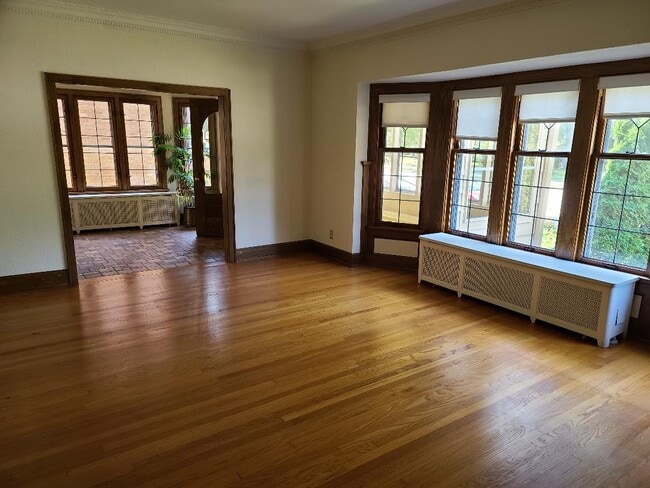 property at 3474 N Downer Ave