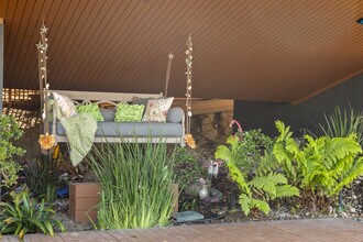100 Wimbledon Way in San Rafael, CA - Building Photo - Building Photo