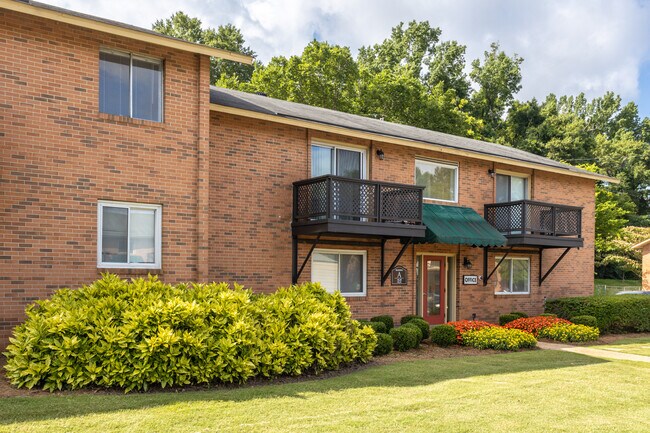 Gardenbrook in Columbus, GA - Foto de edificio - Building Photo