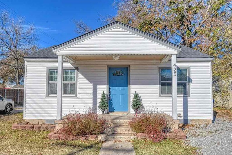 425 E Hughbert St in Norman, OK - Building Photo