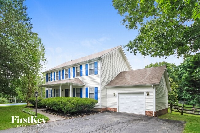 7052 Avenbury Cir in Kernersville, NC - Building Photo - Building Photo