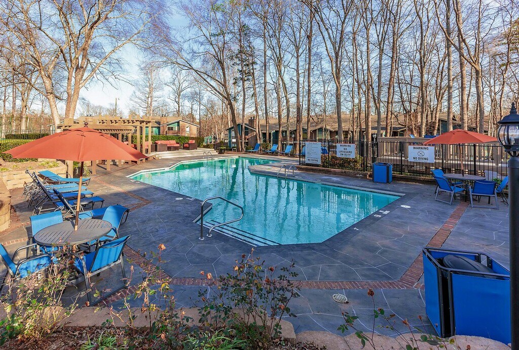 Madison Southpark Apartment Homes Charlotte, NC Apartments