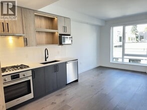 6859 Cambie St. in Vancouver, BC - Building Photo - Building Photo
