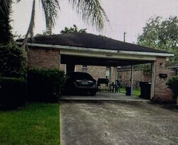 5654 Allendale Rd in Houston, TX - Building Photo