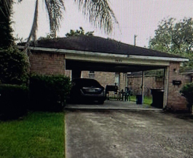 5654 Allendale Rd in Houston, TX - Building Photo