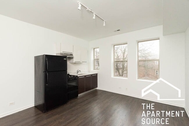 5054 N Winthrop Ave, Unit 313