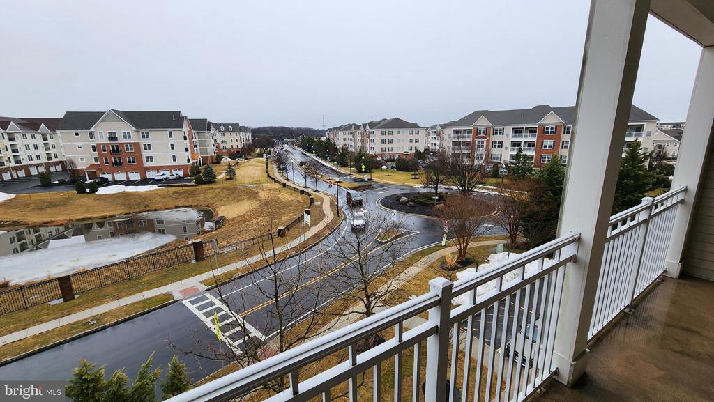 245 Breeders Cup Dr in Cherry Hill Township, NJ - Building Photo