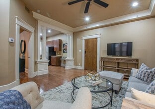 612 Center St in Little Rock, AR - Building Photo - Building Photo