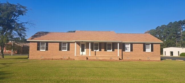 property at 206 Country Day Rd