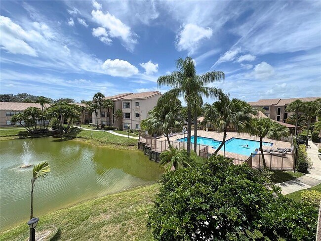 2926 S University Dr, Unit 6307 in Davie, FL - Foto de edificio - Building Photo