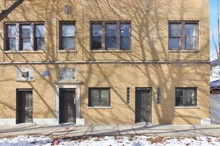 4004 N Bell Ave in Chicago, IL - Building Photo