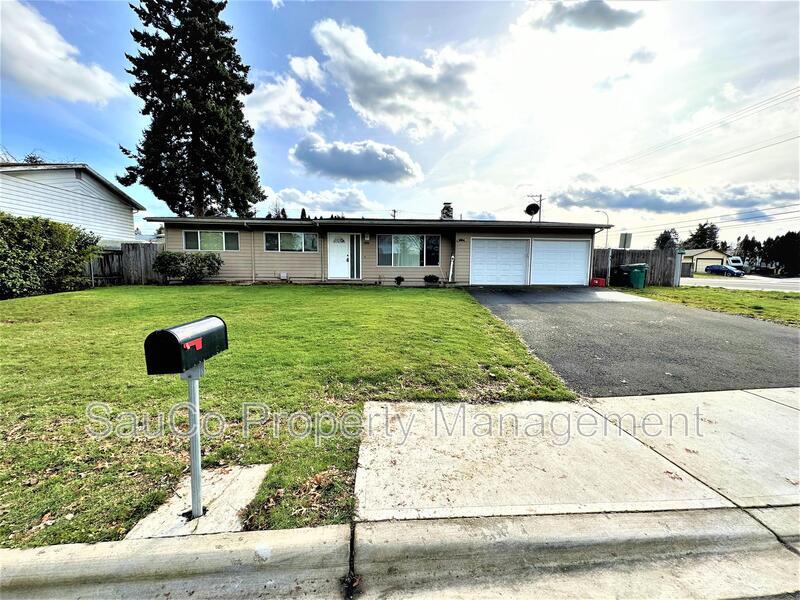 19750 SW Pike St in Beaverton, OR - Building Photo