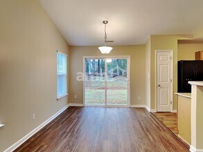 3801 Satinleaf Dr in Raleigh, NC - Building Photo - Building Photo