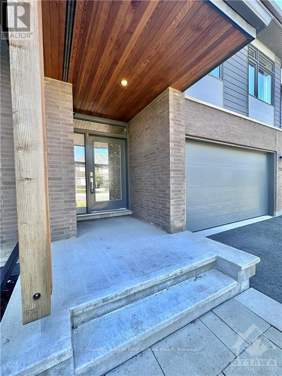 298 Longworth Ave in Ottawa, ON - Building Photo - Building Photo