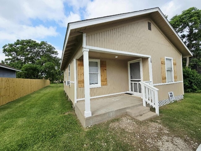 property at 18 N Avenue C