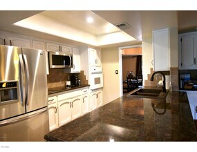 10008 N 33rd Pl in Phoenix, AZ - Building Photo - Building Photo