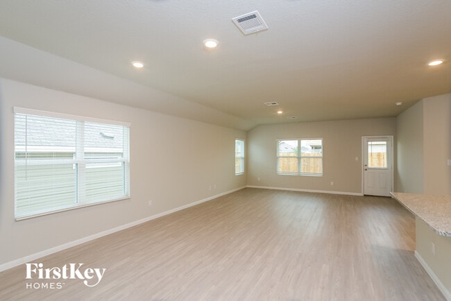 14010 Feed Park in San Antonio, TX - Building Photo - Building Photo
