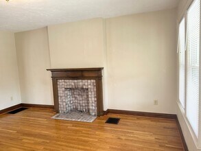 134 W Weber Rd in Columbus, OH - Building Photo - Building Photo