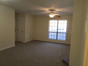 610 Archdale Dr in Sumter, SC - Building Photo - Building Photo