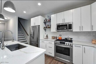 1926 W 52nd St in Cleveland, OH - Building Photo - Building Photo