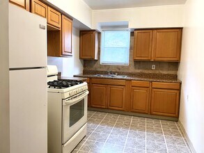420 Greenfield Ave in Pittsburgh, PA - Building Photo - Building Photo