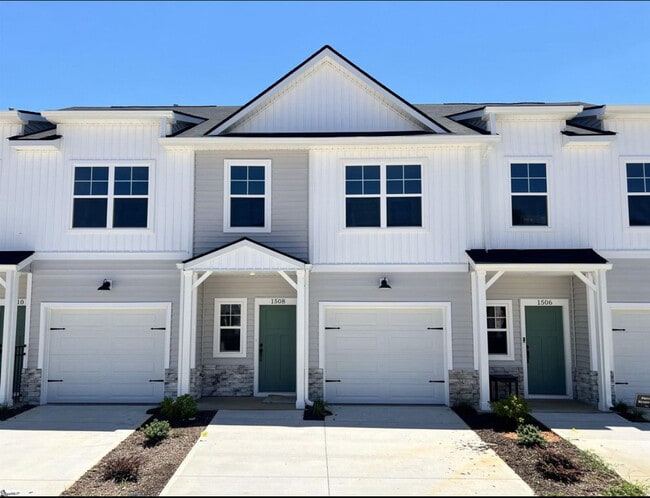property at 1508 Yellowwood Ct