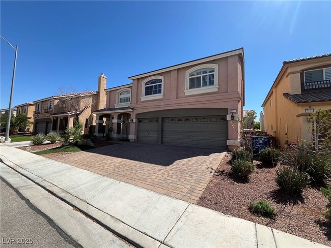 property at 8154 Old Creek Ranch St