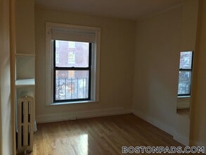 43 Bay State Rd, Unit 3F in Boston, MA - Foto de edificio - Building Photo