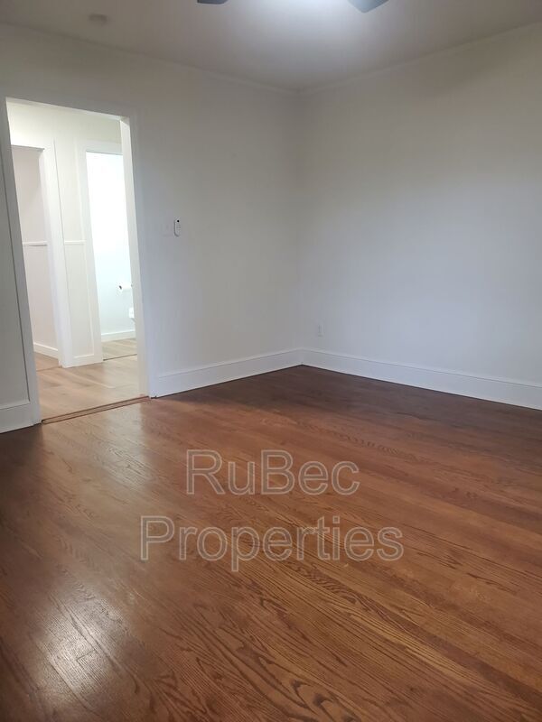 15640 Ewart Rd in Huntersville, NC - Building Photo - Building Photo