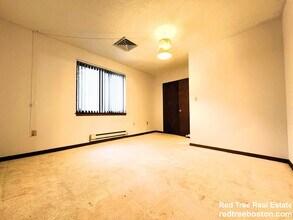 28 Parkman St in Brookline, MA - Building Photo - Building Photo