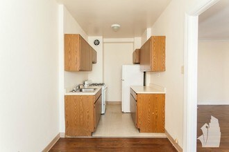 540 W Briar Pl in Chicago, IL - Building Photo - Building Photo