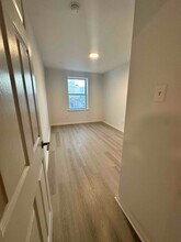 1104 Spring Garden St in Philadelphia, PA - Building Photo - Building Photo