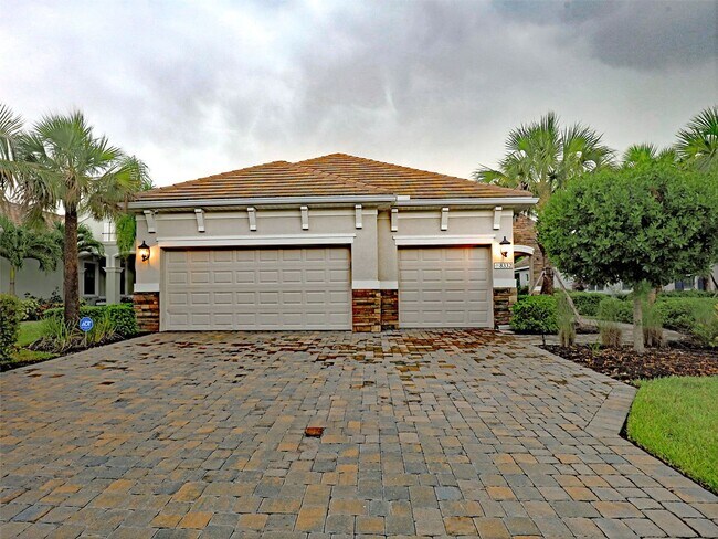 8332 Preserve Point Dr in Ft. Myers, FL - Building Photo - Building Photo