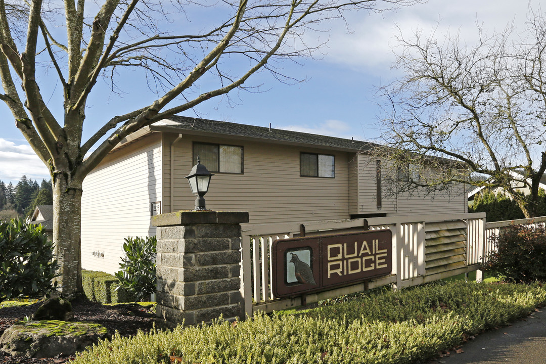 Quail Ridge Apartments in Milwaukie, OR - Building Photo