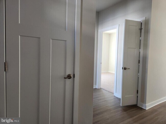 327 Baker Dr in Luray, VA - Building Photo - Building Photo