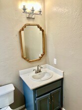 704 Long Ct in Cedar Hill, TX - Building Photo - Building Photo