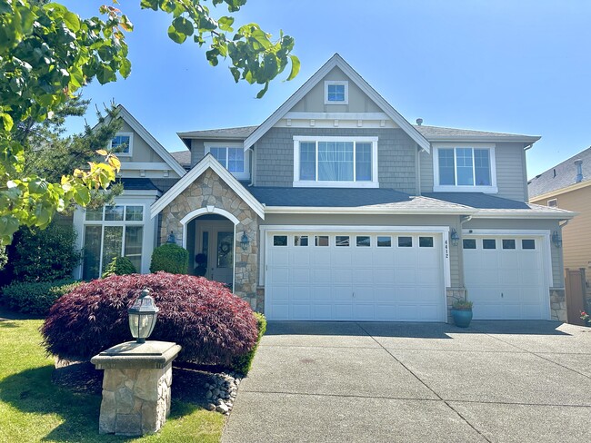 property at 4412 219th Pl SE