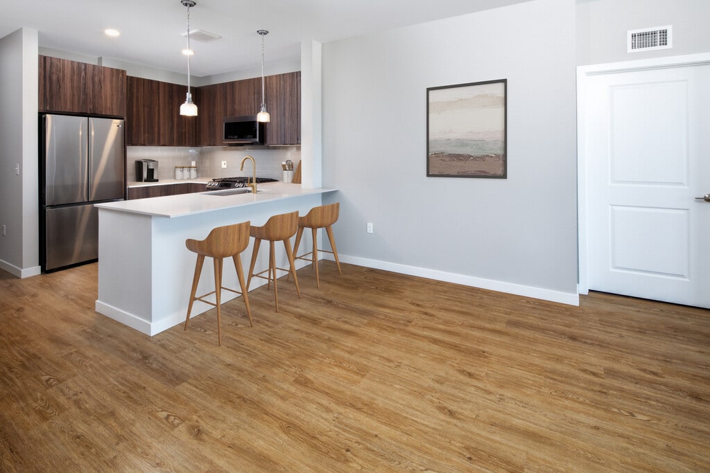 Avalon Montville Pine Brook, NJ Apartments